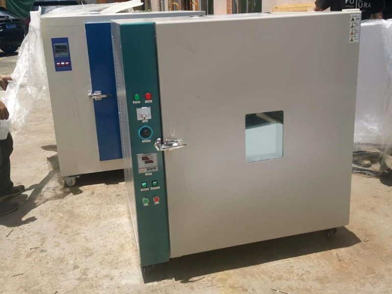 瑞士工業(yè)烤箱